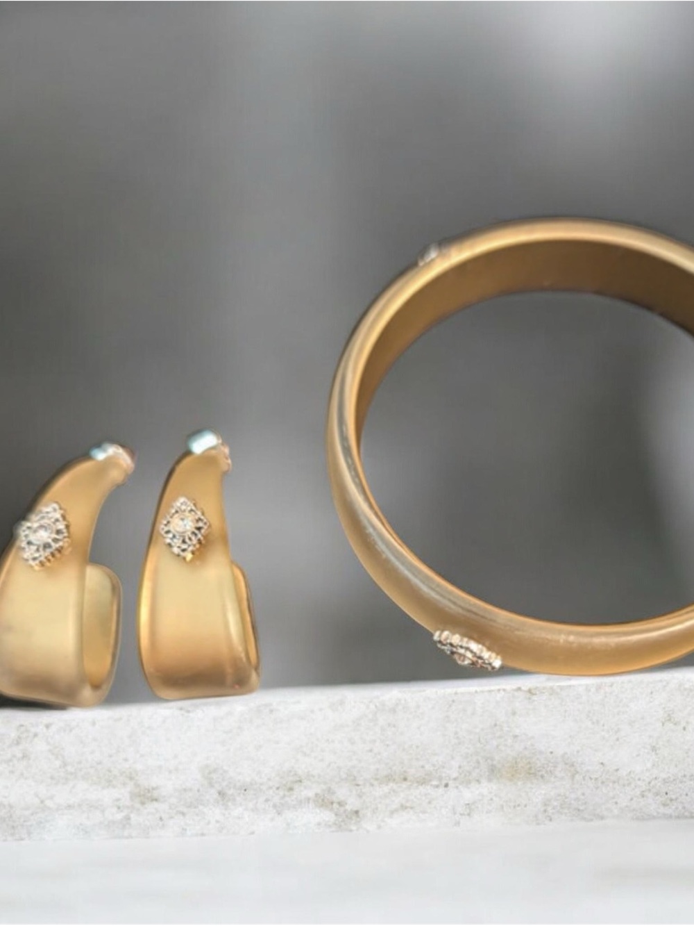 1980s Vintage Statement Jewelry Set Honey Amber Resin Bangle Bracelet & Earrings